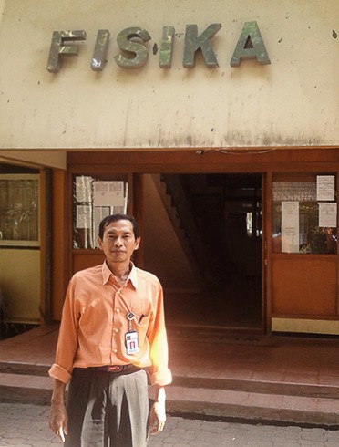 Achmad Hidayat (achidayat) - Automated Trading Champinship 2012 Participant