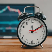 Скачать бесплатно Close Time Of Candle