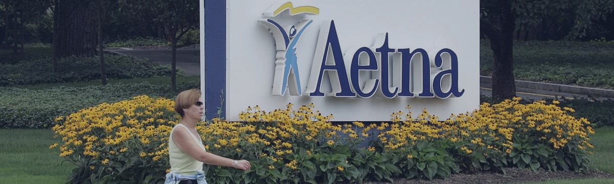 Aetna Inc обдумывает продажу активов Coventry Health Care