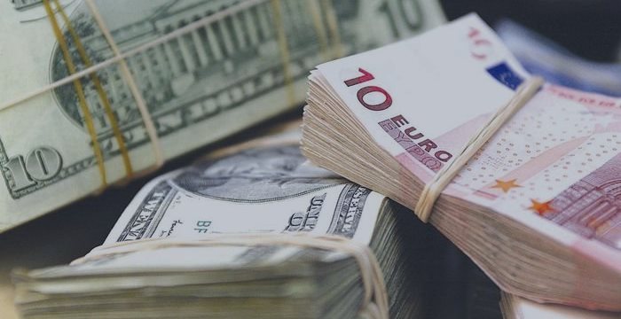 Dollar against euro fell after report from U.S.