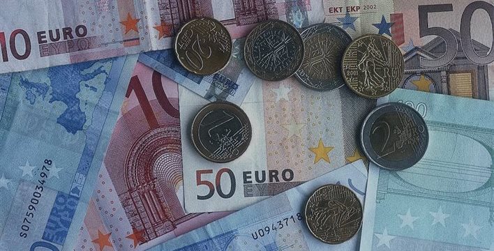 El EUR/GBP descende, el EUR/USD y el GBP/USD aumentan durante la jornada europea