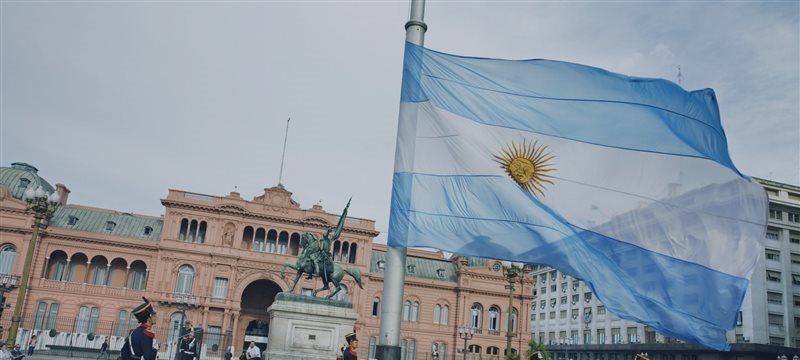 Argentina ofrece un canje de deuda para esquivar el bloqueo judicial de EE UU