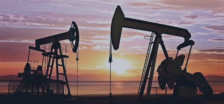 Нефть Brent и WTI растет на сильном спросе из Китая