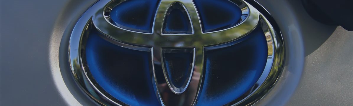 Toyota отзывает автомобили из-за смертельно опасных подушек безопасности