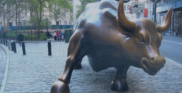 Dollar bulls regain momentum