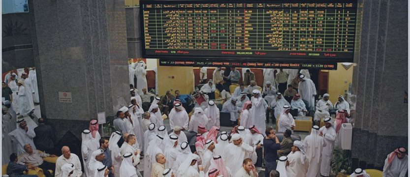 Gulf stocks dropped on oil with Dubai shares sliding most