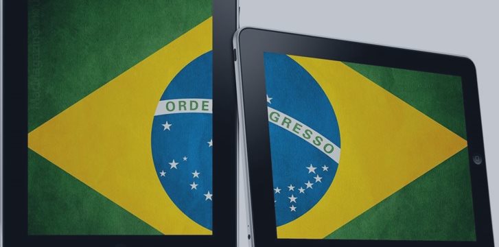 Brazil economists cut GDP forecast and raised inflation estimate for 2015