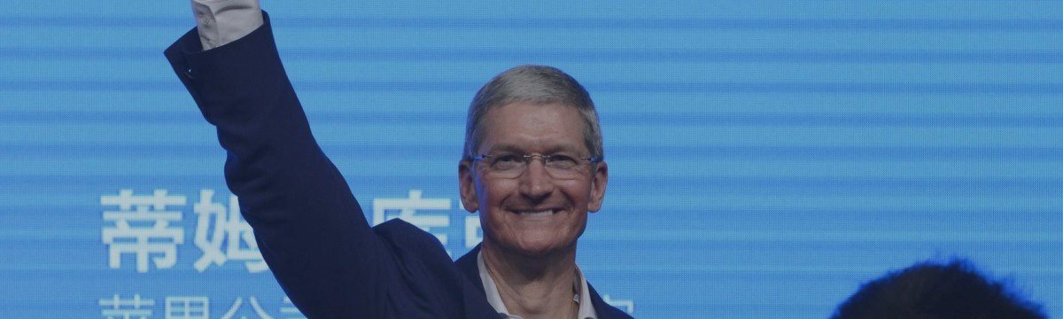 APPLE JUST BLASTED TO A NEW ALL-TIME HIGH