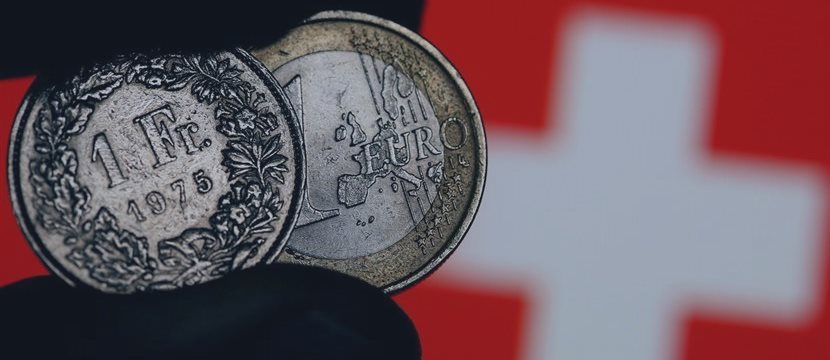 欧元兑美元上涨　市场臆测瑞郎央行购买欧元