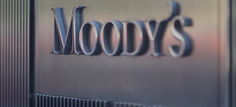 Moody's: Lower oil prices will fail to give "significant boost" to global growth