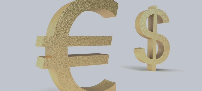 Евро/доллар медленно движется на юг