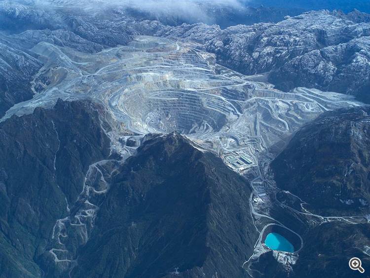 indonesia gold mine