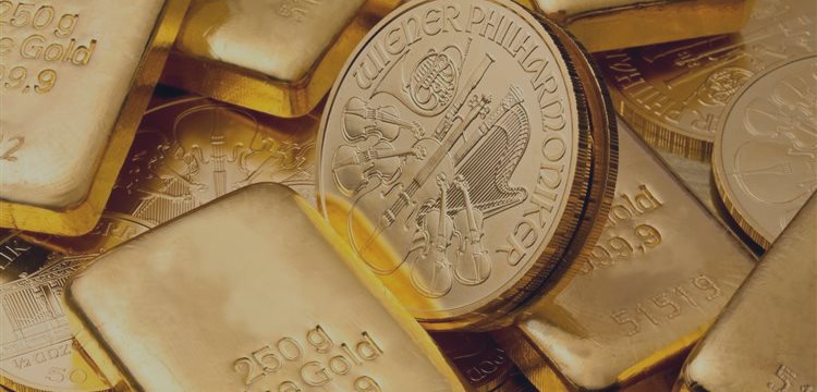 Gold starts April with rise as greenback seen weak