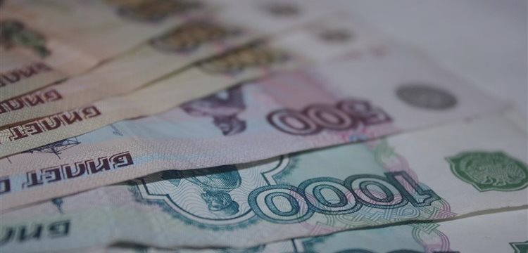 Аналитики Bloomberg назвали рубль лучшей валютой в мире
