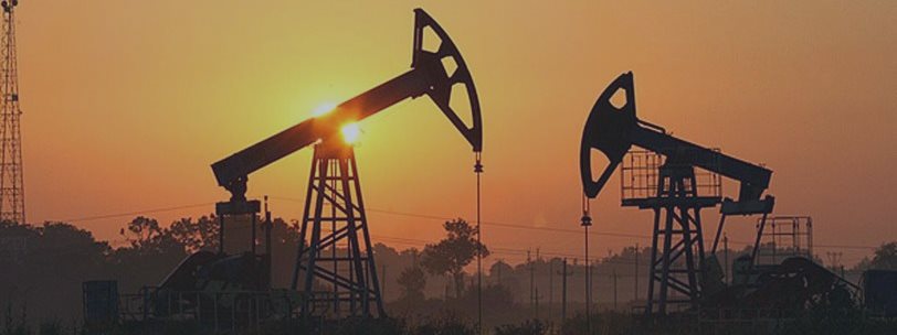 Рост нефти закончился - в понедельник цены на фьючерсы вновь падают