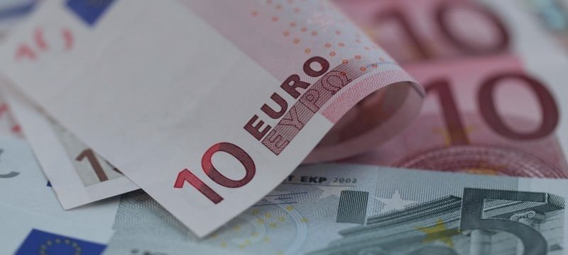 Euro slips vs dollar on Greek jitters; Dollar higher despite Friday's data