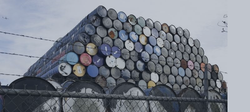 Нефть WTI падает в цене, фокус на недельных данных по запасам США