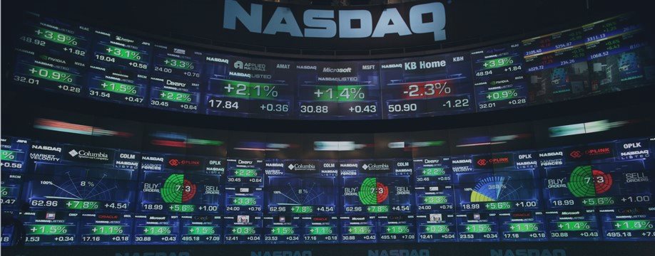 Рынок акций США закрылся в красной зоне, Nasdaq очень сильно упал