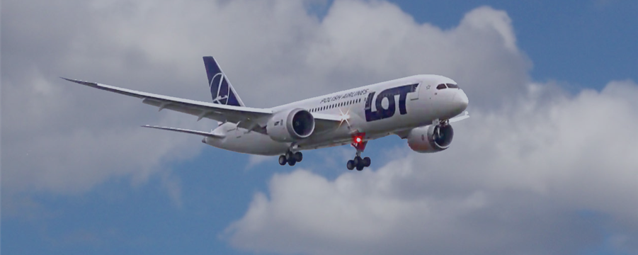 LOT Polish Airlines starts to accept bitcoin