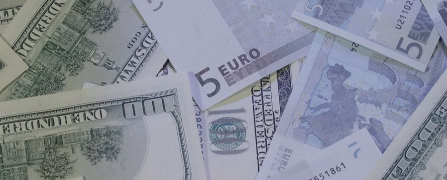 欧美货币政策分歧加大 欧元为何没有走软？