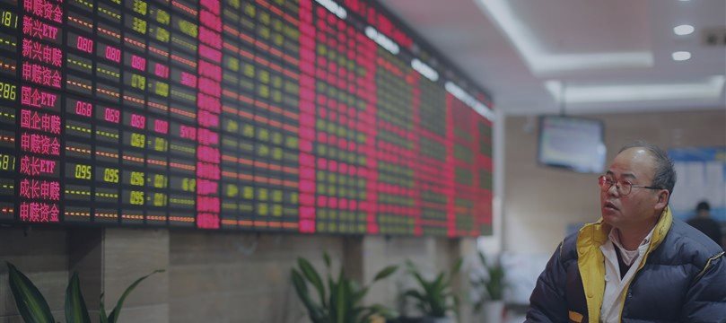 Shanghai Composite surges almost 5%, state intervention suspected