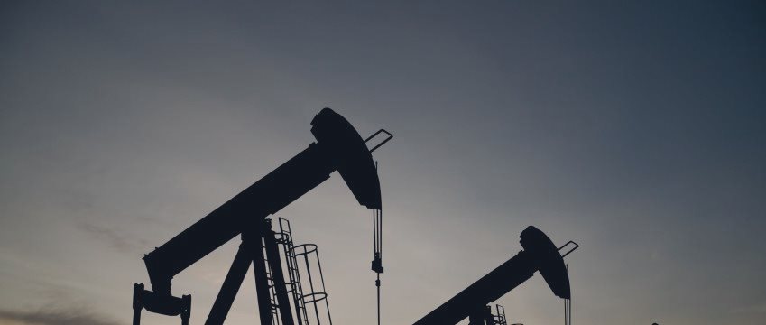 Цены на нефть стабильны в четверг