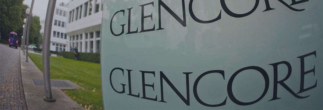 Glencore jumps 30% in Hong Kong. Who's saving the company?