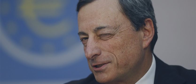 Euro rises third day after Draghi signals stimulus may not be needed in December
