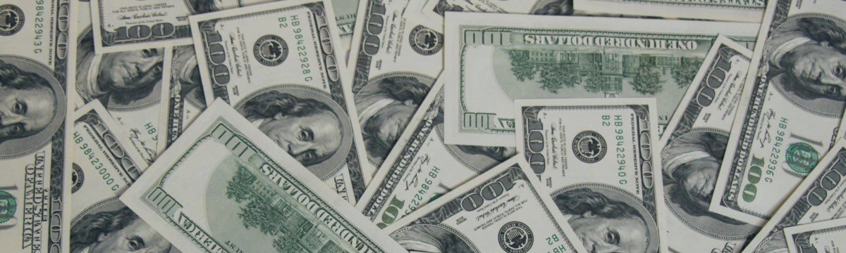 Dollar Recovers from Slight Decline