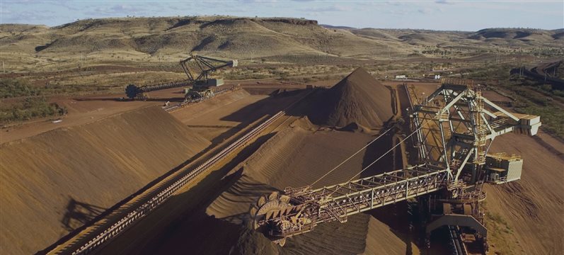 "Merging with Rio Tinto is a no-brainer for Glencore". Analysis