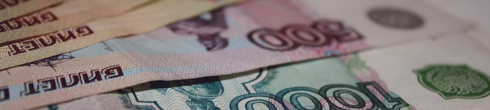 Альфа-банк спрогнозировал «взрывной» обвал рубля