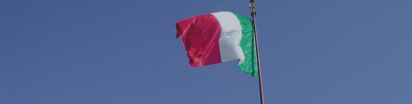 Премьер-министр Италии подаст в отставку из-за поражения на референдуме
