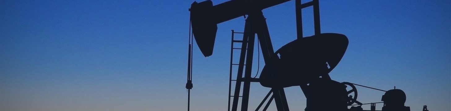 Нефть Brent подешевела до $77,3 после сильного роста накануне