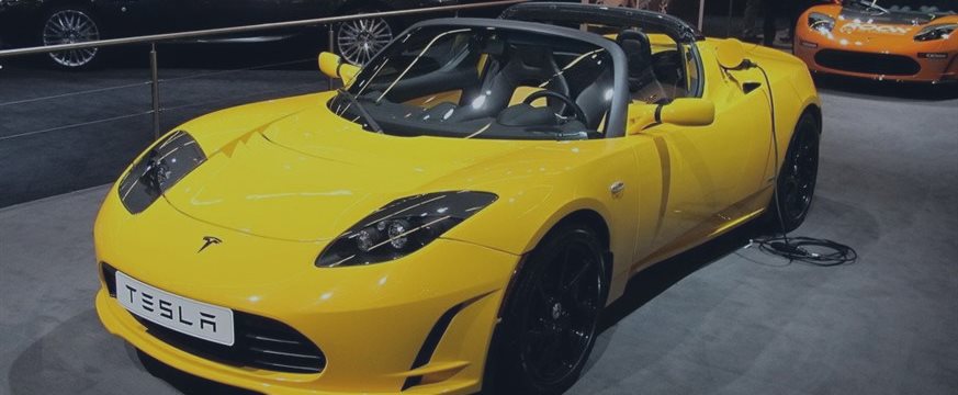 Китайские владельцы Tesla требуют выплаты компенсаций