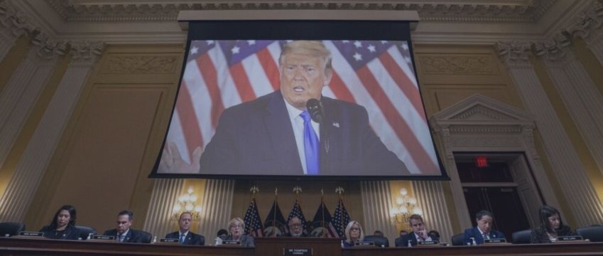 🧭 Market Notes for Today:  Yen weakness continues, but caution is needed near the highs