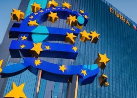 💹 USD/JPY: Rebounds Remain Limited — The Underlying Bias Is Still Down