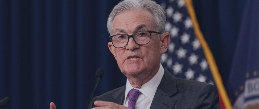 Persistent Dollar Selling Pressure, FOMC Rally Almost Fully Erased — Government Shutdown Risk Re-emerges, Politics Back