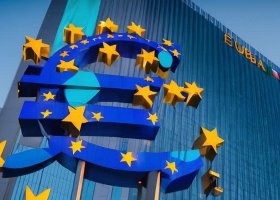 🗞️ USD/JPY Eyes 157 as U.S. Labor Data Takes Center Stage